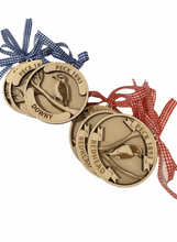 Load image into Gallery viewer, Wooden Downy/ Redhead ornament