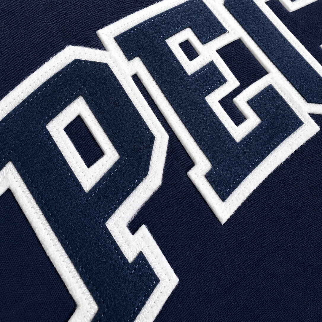 Peck Appliqué Crewneck - Navy